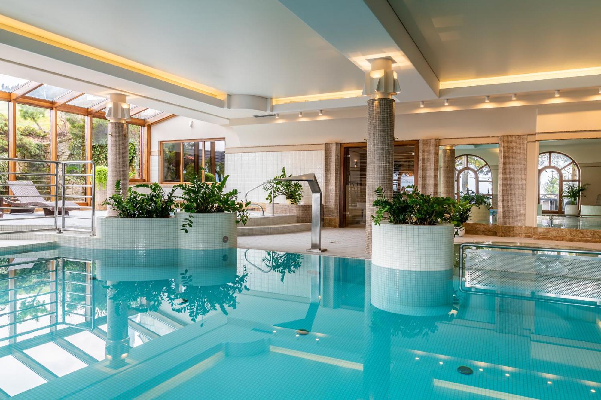 Vital&Spa Resort Szarotka Zieleniec  Buitenkant foto